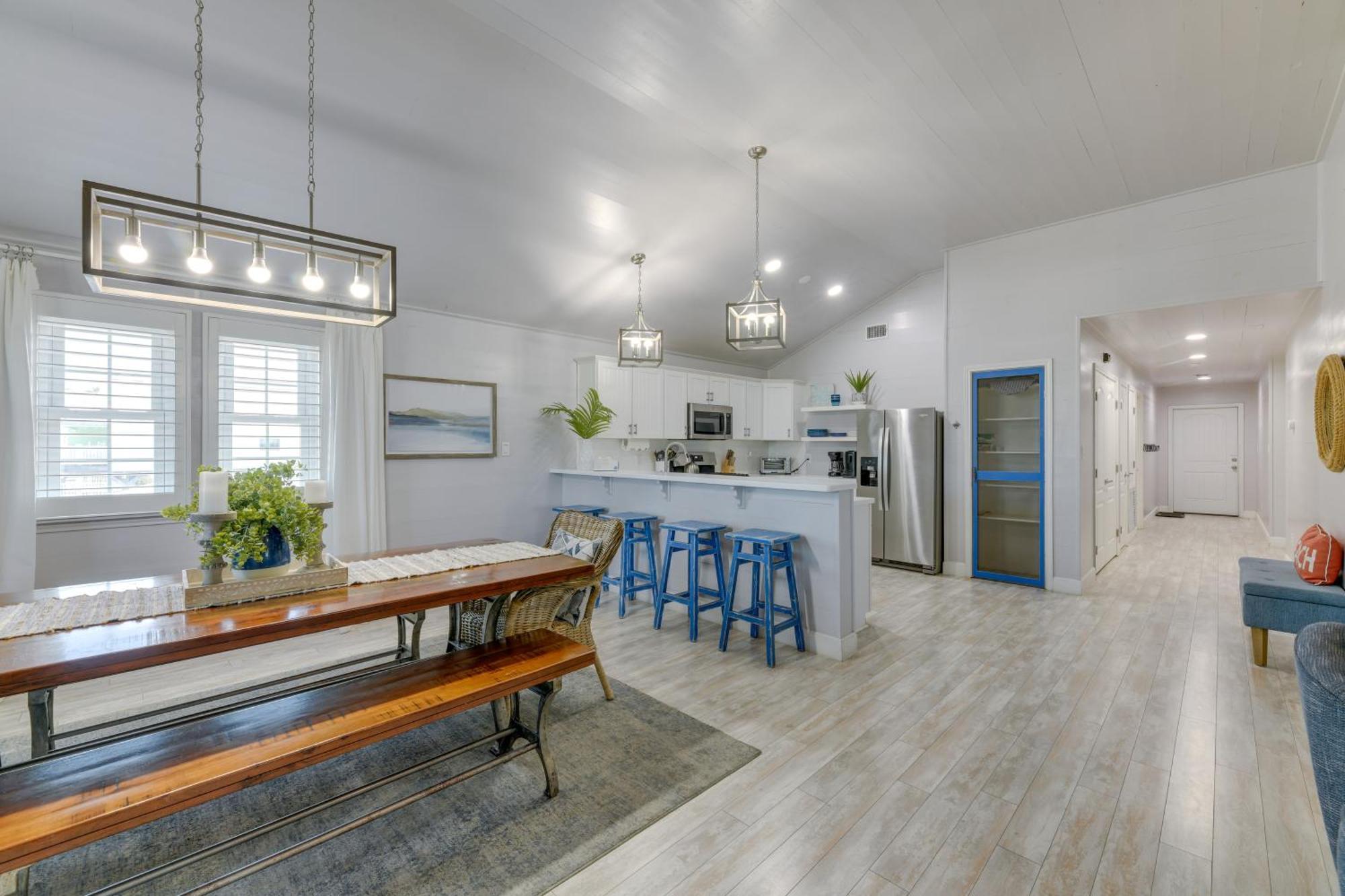 Trendy Port Aransas Home With Private Pool And Deck! المظهر الخارجي الصورة